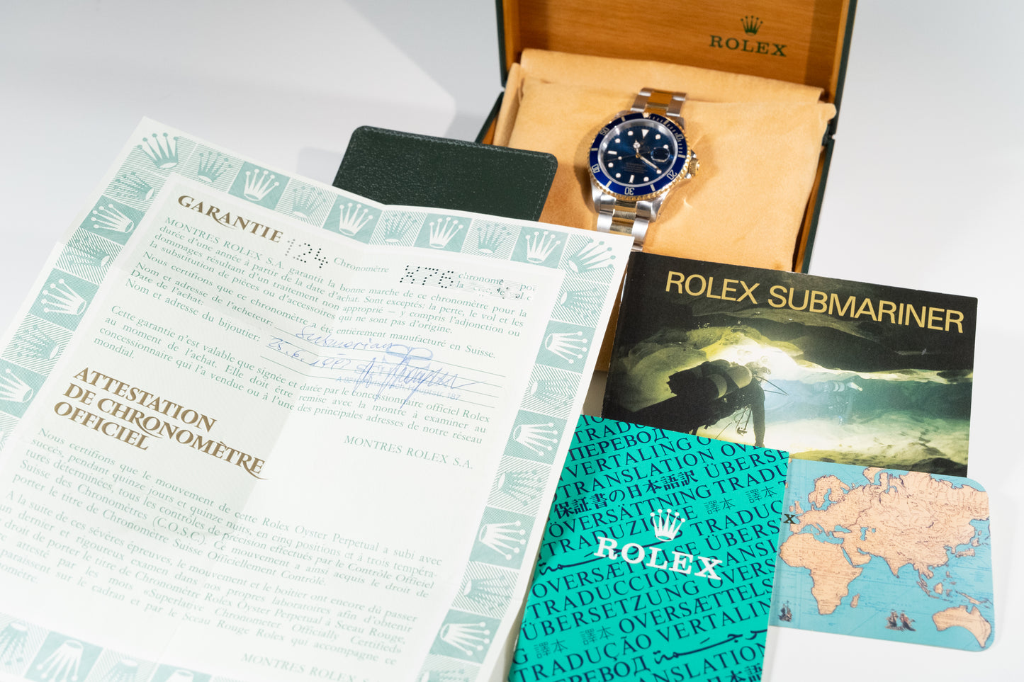 Rolex Submariner Date Ref. 16613