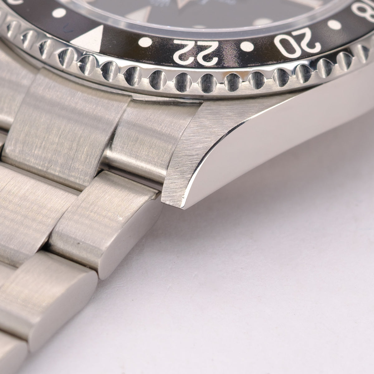 Rolex GMT-Master Ref. 16710 "No Holes"